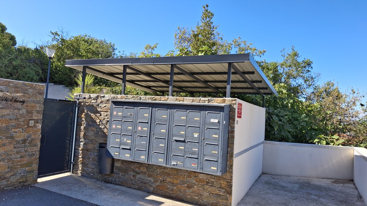 Mobilier urbain METALOC
